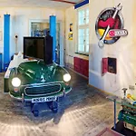 V8 Classic Motorworld Region Stuttgart 4* 뵈브링엔