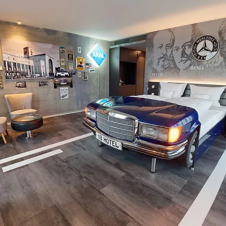 V8 Classic Motorworld Region Stuttgart بوبلنغ