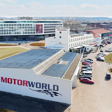 V8 Classic Motorworld Region Stuttgart 4* Böblingen