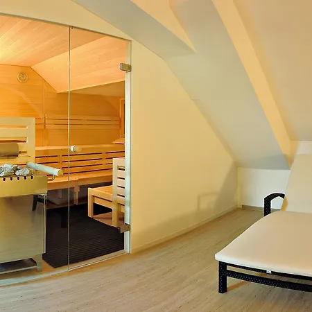 V8 Classic Motorworld Region Stuttgart